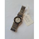 A ladies OMEGA constellation quartz wrist watch with metal strap