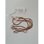 A flat link neckchain in 9ct - 3.6gms