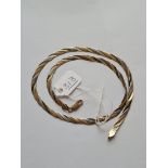 A 3 colour flat link neck chain in 9ct - 6.6gms