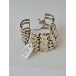 A silver vintage ladies linked bracelet - 24.6gms