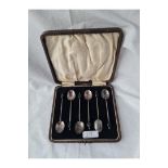 A boxed set of six beantop coffee spoons - B'ham 1931