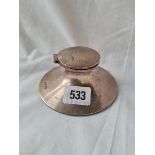 A capstan-shaped plain ink stand with hinged cover - 4.25"DIA - B'ham 1939