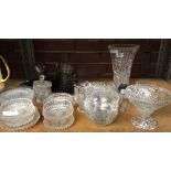 SHELF OF MIXED GLASSWARE INCL; CUT GLASS VASE, DISHES, PLATES, BOWLS & QTY OF SMOKED GLASSWARE, CUPS