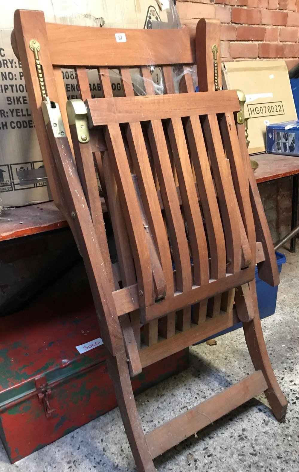 FOLDING TEAK STEAMER CHAIR