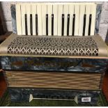 MARIANI ACCORDION