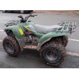 KAWASAKI KVF400 QUAD BIKE - GREEN COLOUR PETROL - FRONT AXLE REQUIRES WORK