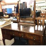 MAHOGANY DRESSING TABLE ON QUEEN ANN STYLE LEGS