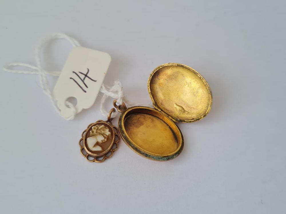 Small oval 9ct back/front locket and a 9ct cameo pendant - Image 2 of 3