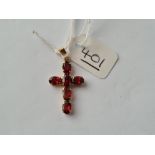 A garnet cross in 9ct