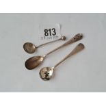 Two salt spoons and a mustard spoon.