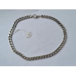 A heavy chunky silver chain necklace - 93.2gms