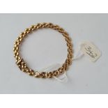 A bracelet in 9ct - 7.9gms