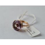 A amethyst? & pearl ring in 9ct - size M - 4.6gms