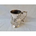 Embossed Victorian pint tankard 5 inch high