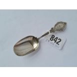 Victorian caddy spoon engraved by G Unite Birmingham 1876.