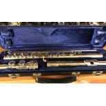 ARMSTRONG CASED FLUTE