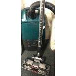 AN AGE VAMPYR 6500 CYLINDER VACUUM CLEANER