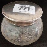 A SILVER TOP JAR WITH CUT GLASS BODY - LONDON 1930