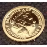 A GOLD GUERNSEY QUEEN MOTHER FIVE POUNDS 1999