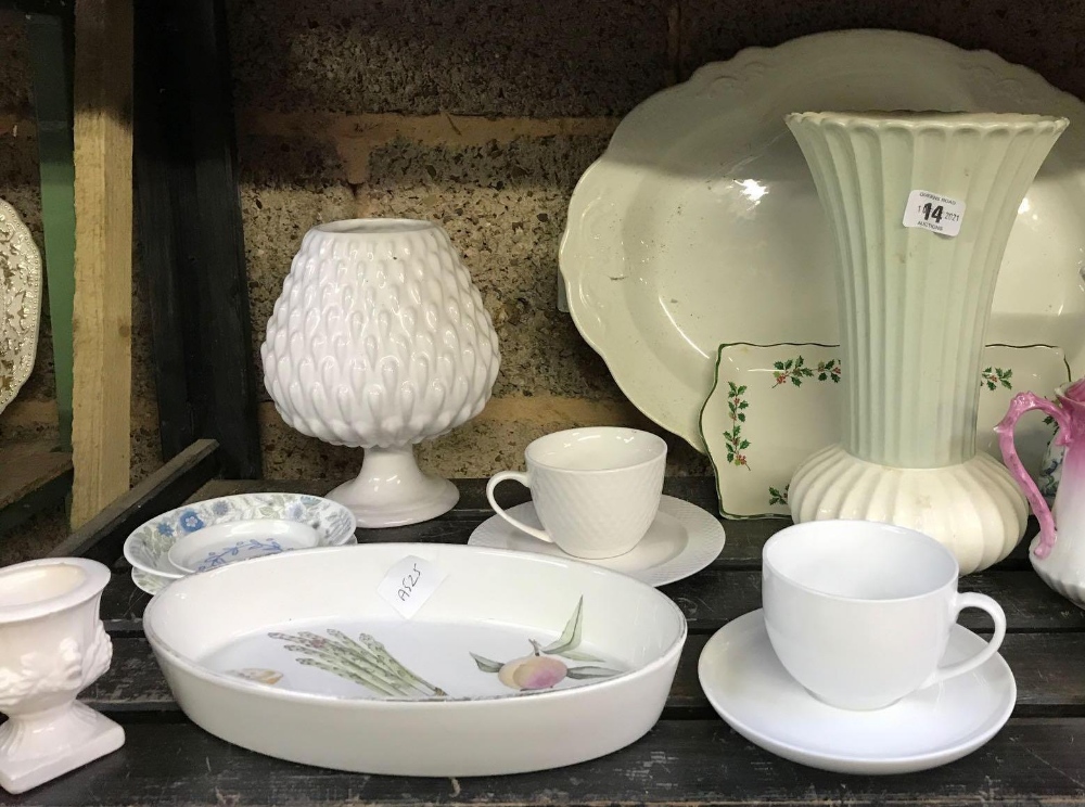 SHELF OF ASSORTED CHINAWARE INCL; 4 DENBY SOUP POTS A/F, 2 MEAT PLATES, CUPS & SAUCERS ETC