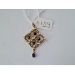 AN EDWARDIAN HALF PEARL & SAPPHIRE SET PENDANT IN 15CT GOLD