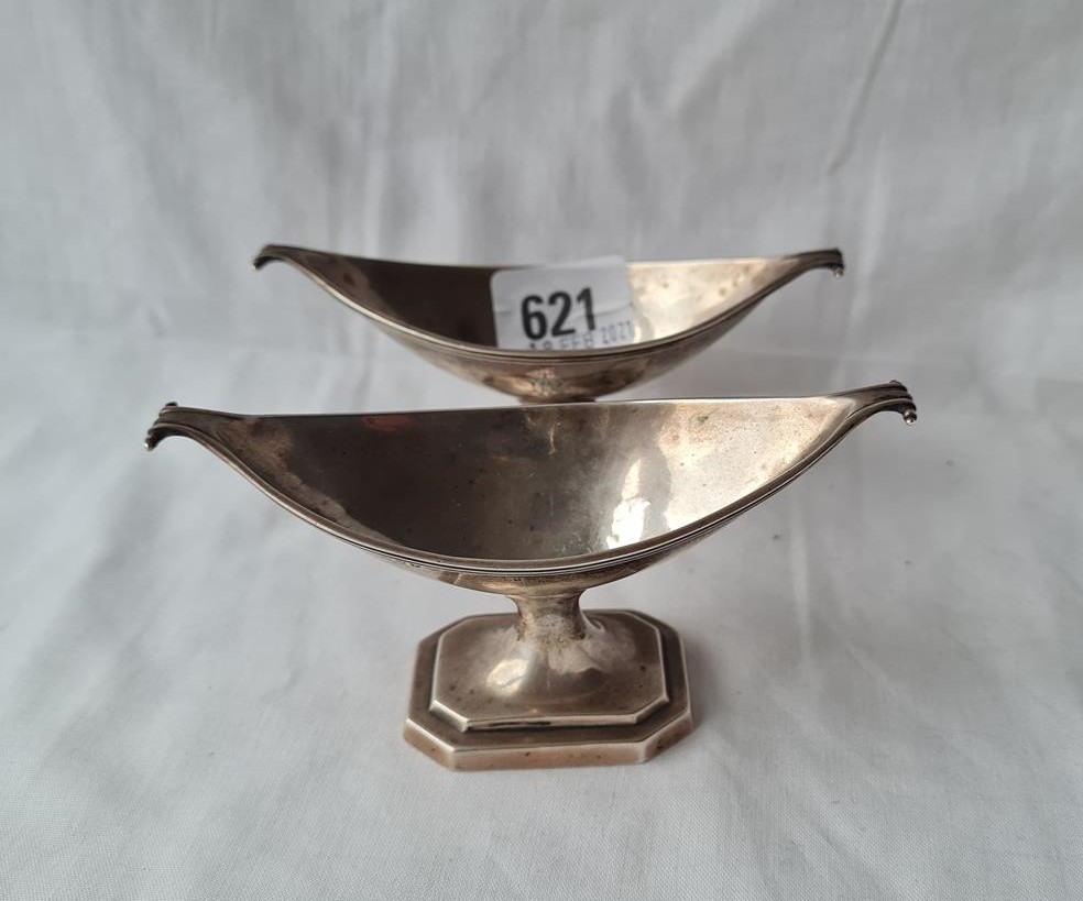A pair of Victorian boat shaped salts on octagonal bases 5inches wide, Sheffield 1885 by JAM query