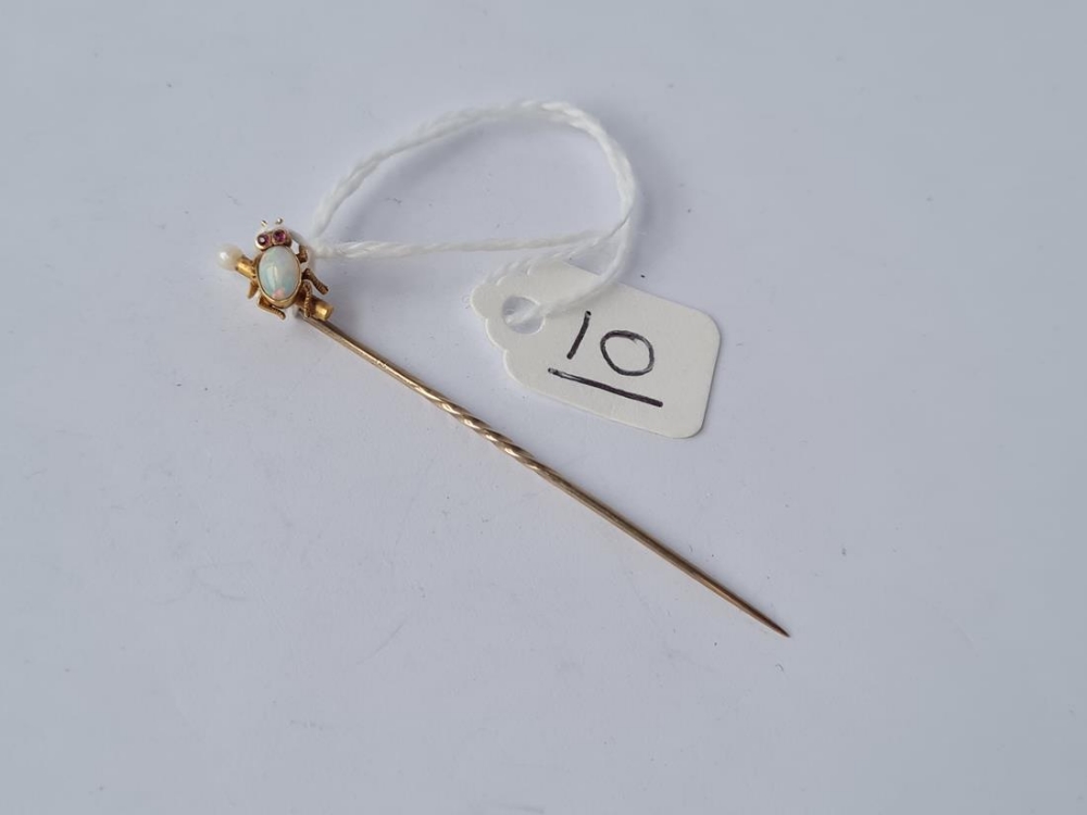 A Victorian opal set bug stick pin with ruby eyes in 15ct gold - Image 3 of 4