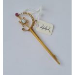 A long opal, garnet and pearl set 15ct gold sword brooch 4.4g