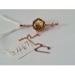 A large hexagonal citrine set bar brooch in 9ct - 3.2gms