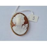 A oval cameo of a lady in 9ct mount