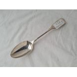 A early Victorian table spoon London 1857 67 gms