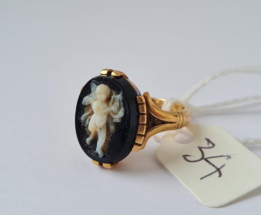 A gold and hardstone cherub ring size L 6.6g inc - Image 2 of 2