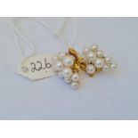 A pair of pearl and 9ct earrings in the form of a bunch of grapes 7.5g inc