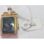 A ANTIQUE LOCKET/SWIVEL SEAL SET - A SARDONYX TO ONE SIDE & AND ONYX TO THE OTHER WITH AN INTAGLIO
