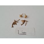 Two pairs of 9ct earrings