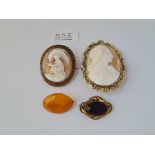 Four Victorian brooches including 2 cameos (a/f)