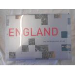 England. The Photographic Atlas 2001, London, fol. d/w in original plastic case