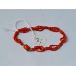 A Georgian coral bracelet with gold coral clasp