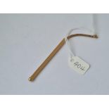 A hallmarked pendant swizzle stick in 9ct by SJR - 5.9gms