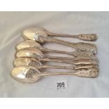 A heavy set of 8 fiddle thread and shell table spoons London 1911 by RS 787 gms
