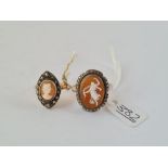Two silver cameo rings