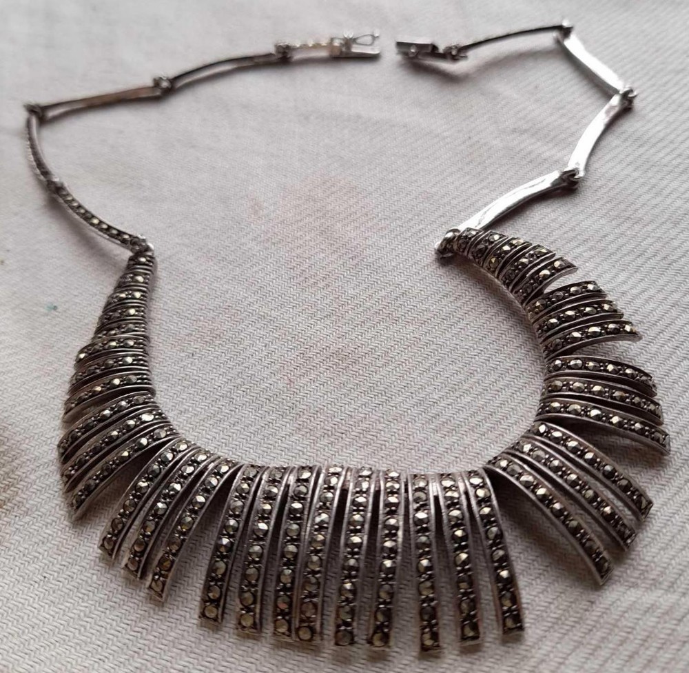 A 1950's silver & marcasite necklace