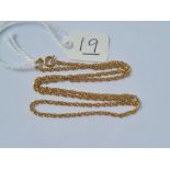 A neck chain in 9ct - 15" long - 2.9gms