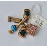 Five vintage charms in 9ct - 10.6gms