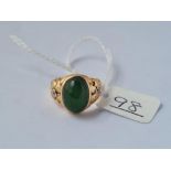 A jade & diamond ring in 14ct gold - size H - 6.1gms