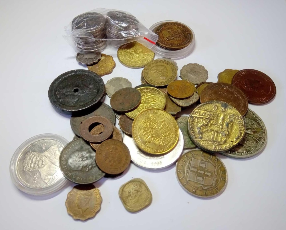 a round tin of coins - Image 2 of 2