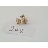 A PAIR OF DIAMOND EAR STUDS -0.70cts IN 18CT WHITE GOLD & PLATINUM