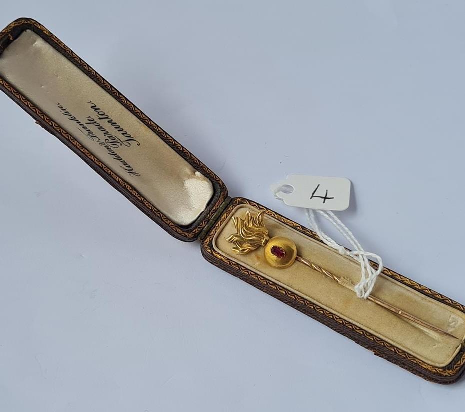 A cased gold grenade terminal stick pin with garnet - case dated Aug 25th 1898 - Image 2 of 2