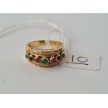 A CABOCHON, EMERALD, RUBY & DIAMOND BANDED RING IN 14CT GOLD - size N - 4.8gms