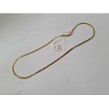 A flat link neck chain in 9ct - 15" long - 3.6gms